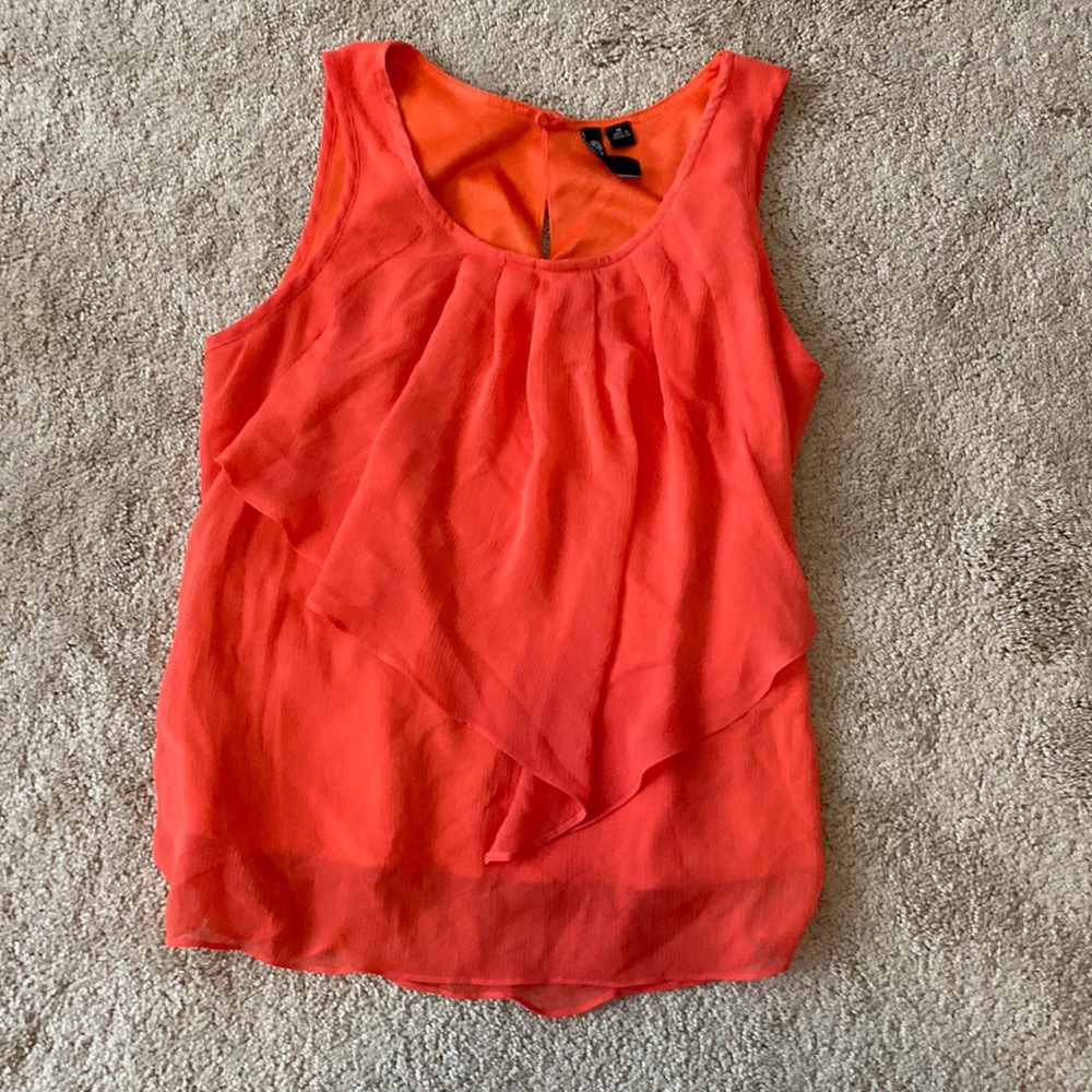 Flowy Sleeveless Top Kenar